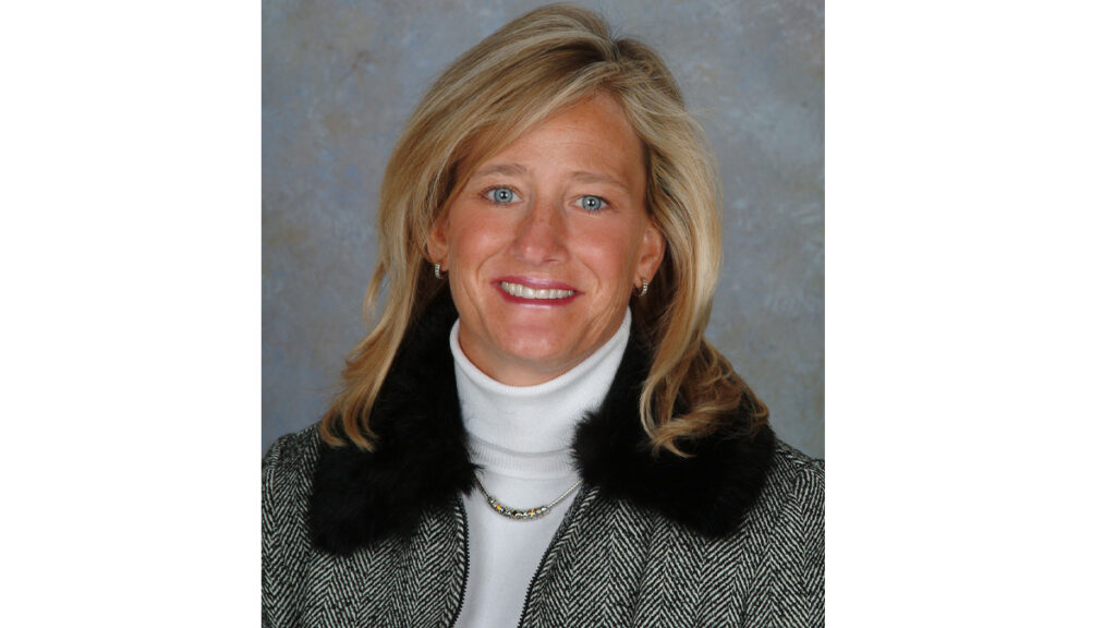 Picture of a female commissioner.
